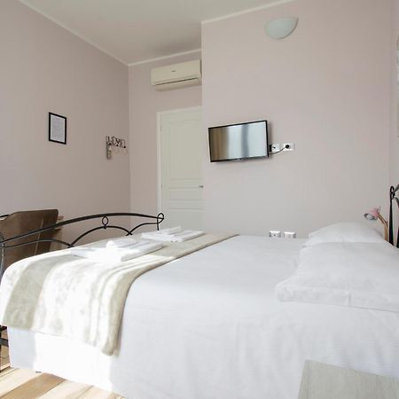 Il Mughetto Hotel Болоня Екстериор снимка