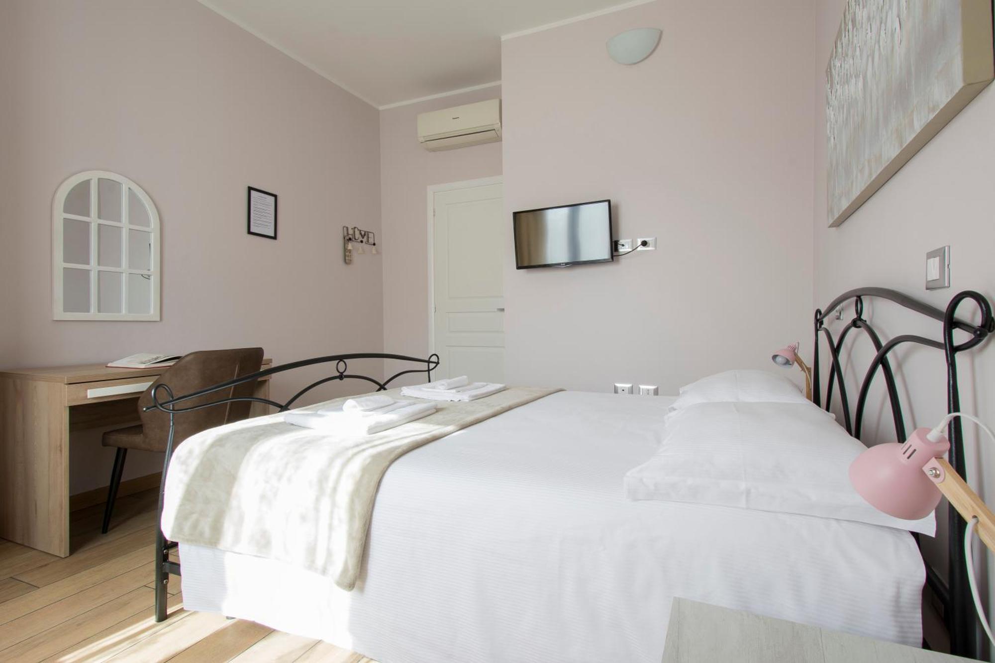 Il Mughetto Hotel Болоня Екстериор снимка